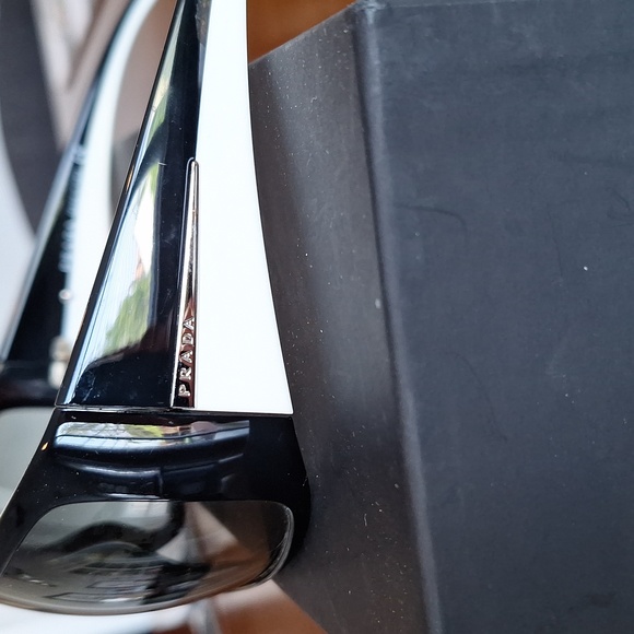 Prada Wrap Suglasses - Picture 3 of 8